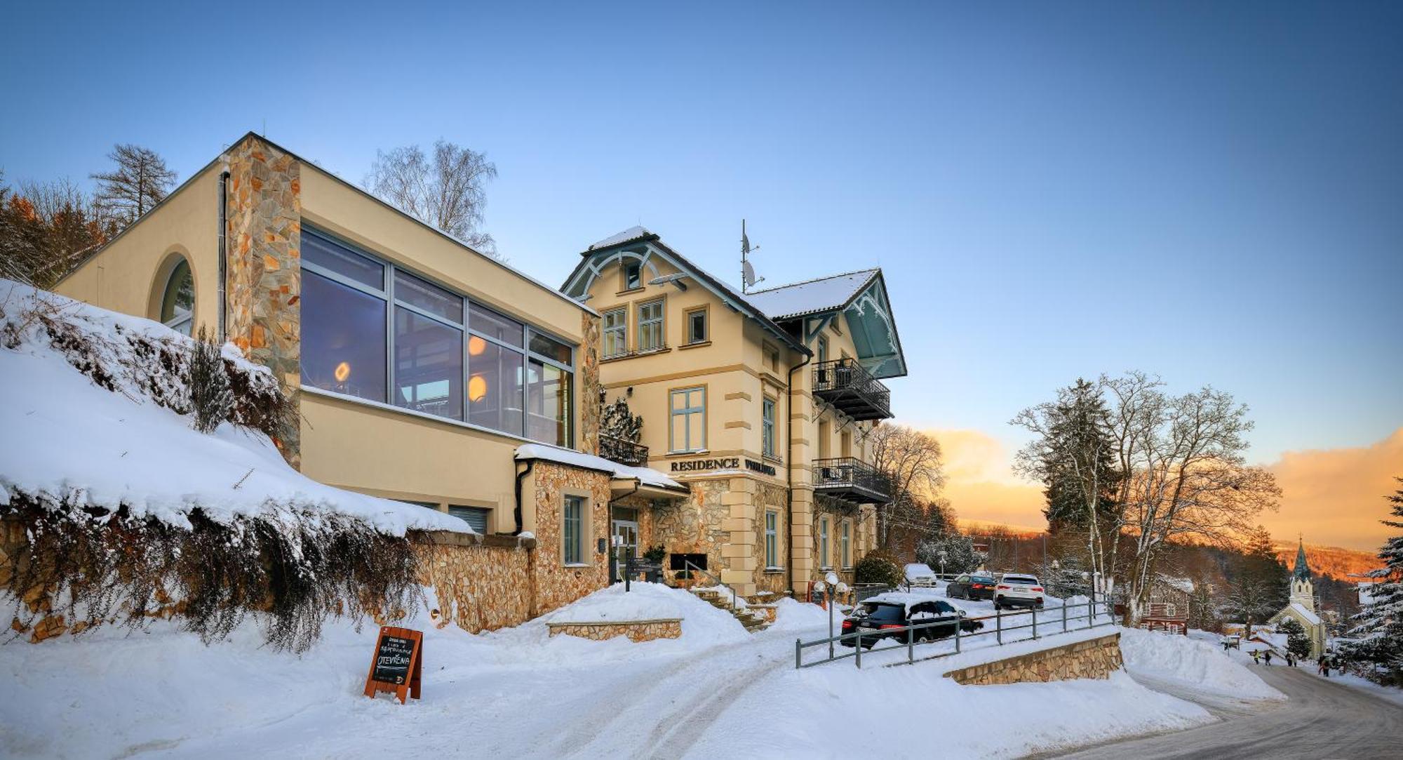 Hotel Vyhlídka Janske Lazne Exterior foto